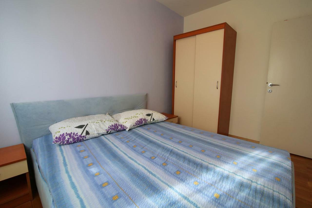 Apartment San Marino 2 *