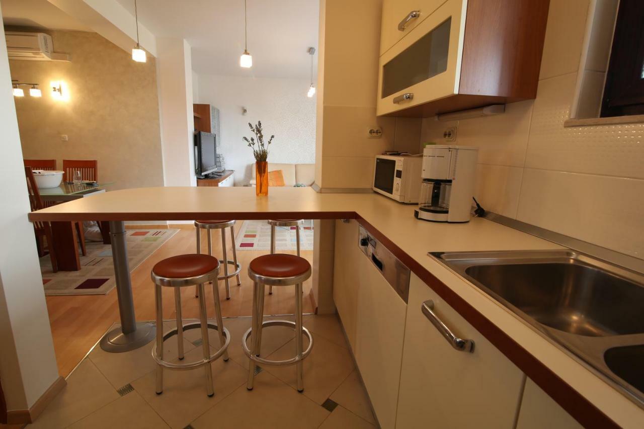 Apartment San Marino 2 *